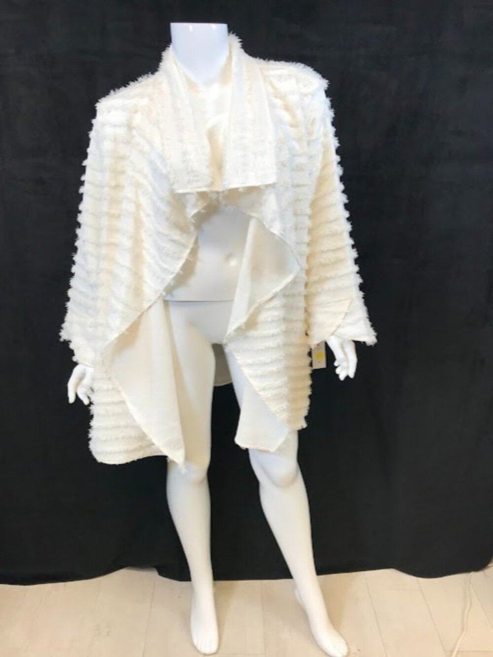 NWT IC by Connie K Women's Fringe Open Cardigan Size XL
